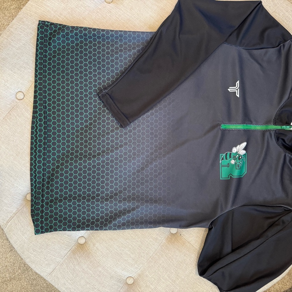Hornets Lacrosse takedown Medium Black and Green Long Sleeve Athletic Top